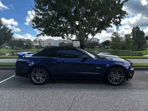 2012 Ford Mustang GT Premium