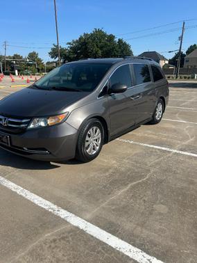 Gray 2016 Honda Odyssey EX-L