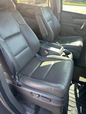 Gray 2016 Honda Odyssey EX-L