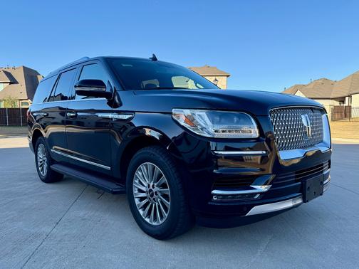 2019 Lincoln Navigator Standard