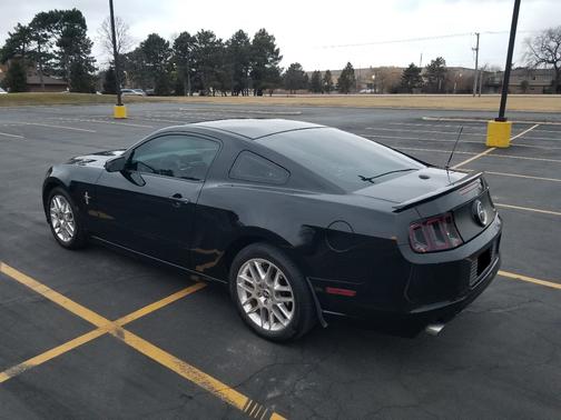 2014 Ford Mustang V6 Premium
