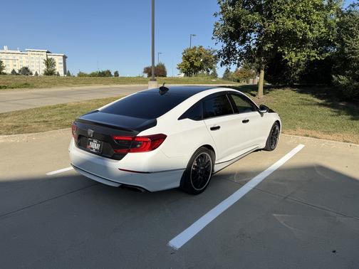 2018 Honda Accord Touring 2.0T