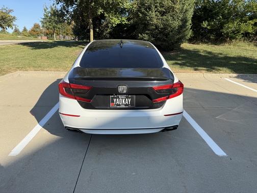 2018 Honda Accord Touring 2.0T
