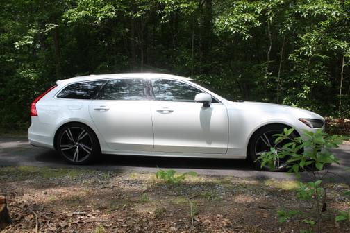 2019 Volvo V90 T5 R-Design