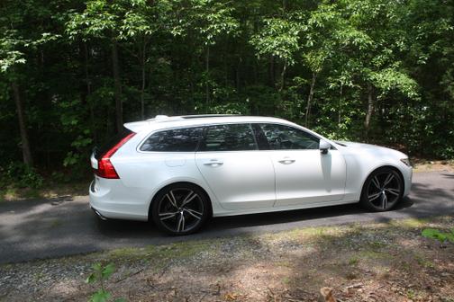 2019 Volvo V90 T5 R-Design