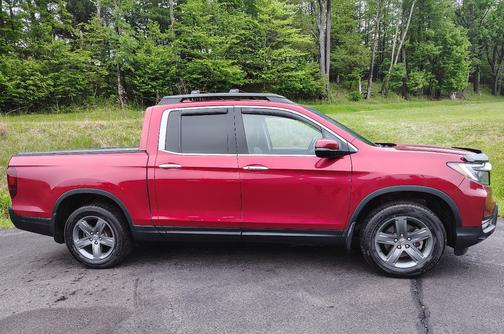 Red 2023 Honda Ridgeline RTL-E
