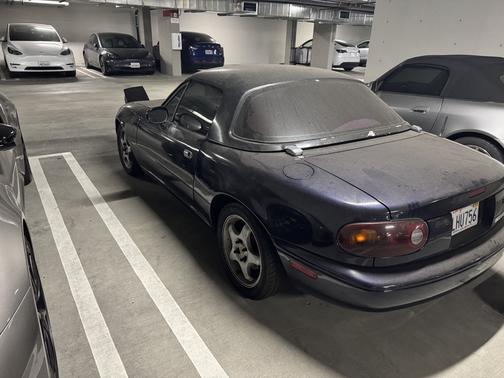 1996 Mazda MX-5 Miata Base