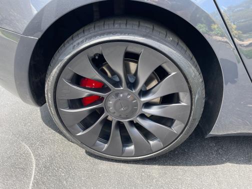 2023 Tesla Model 3 Performance