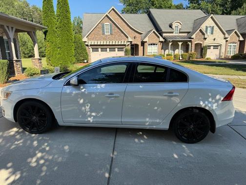 White 2015 Volvo S60 T6