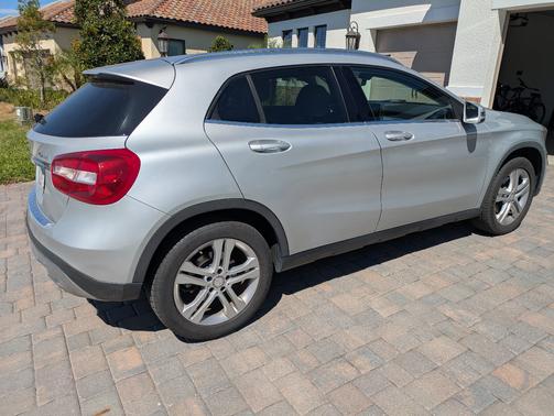 2015 Mercedes-Benz GLA-Class GLA 250 4MATIC