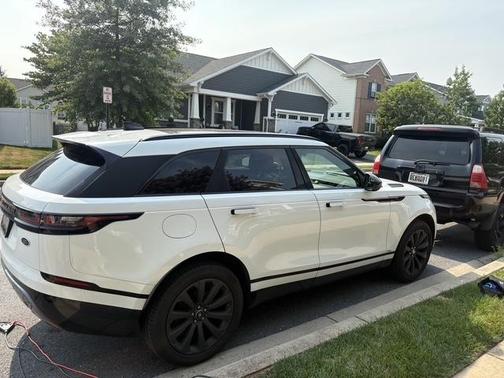 White 2018 Land Rover Range Rover Velar P250 SE R-Dynamic