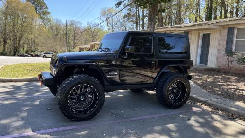 Photo 5 of 12 of 2013 Jeep Wrangler Sport