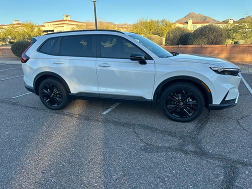 2026 Honda CR-V Hybrid Sport Touring AWD