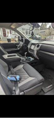 2019 Toyota Tundra SR5