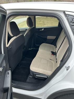 White 2020 Ford Escape SE