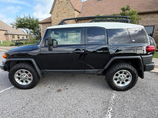 Black 2012 Toyota FJ Cruiser Base