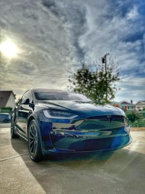 2023 Tesla Model X Standard Range
