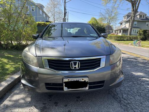 Gray 2008 Honda Accord LX-P