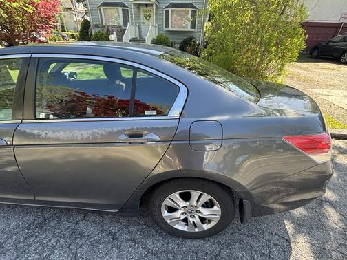 Gray 2008 Honda Accord LX-P