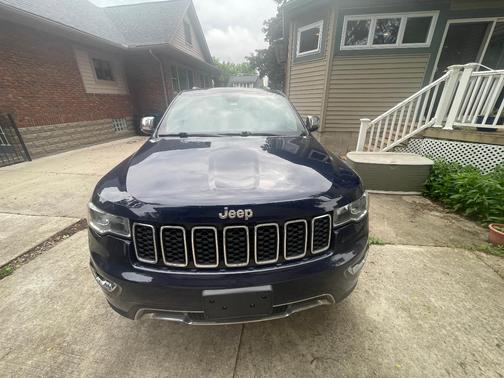 Blue 2017 Jeep Grand Cherokee Limited