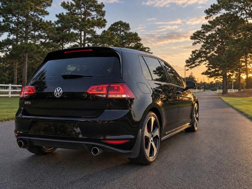 Black 2015 Volkswagen Golf GTI 2.0T Autobahn 4-Door