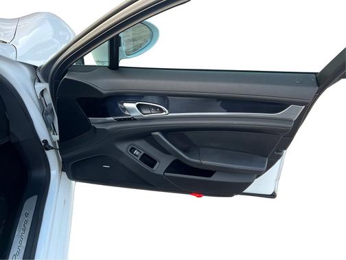 2015 Porsche Panamera E-Hybrid S