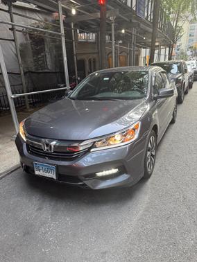 2017 Honda Accord Hybrid EX-L