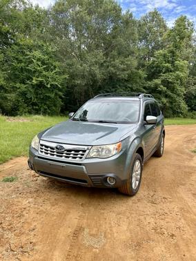 Green 2012 Subaru Forester 2.5X Limited
