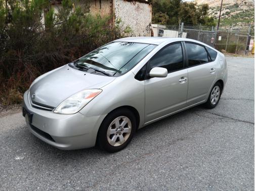 2005 Toyota Prius Base