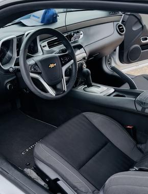 2015 Chevrolet Camaro 2LS