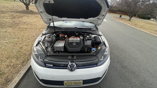 2015 Volkswagen e-Golf SEL Premium