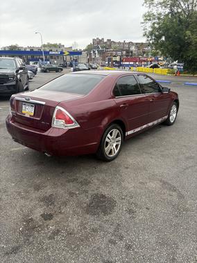 Red 2007 Ford Fusion SEL