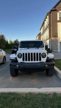 White 2020 Jeep Wrangler Unlimited Sahara