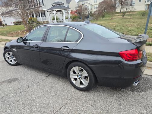 2012 BMW 528 i