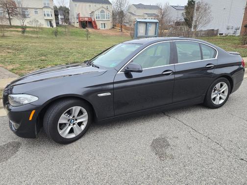 2012 BMW 528 i