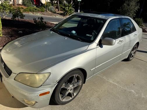 2002 Lexus IS 300 Base