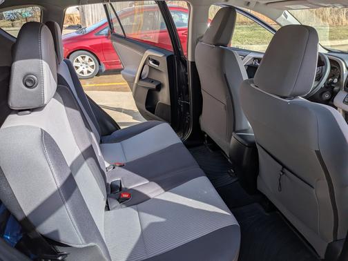 Gray 2014 Toyota RAV4 XLE