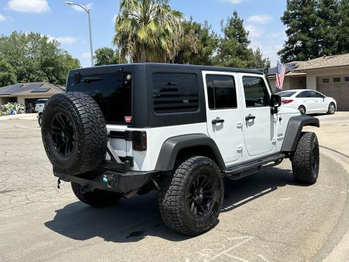 2012 Jeep Wrangler Unlimited Sport