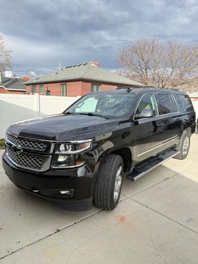 2017 Chevrolet Suburban LT