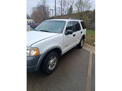 2002 Ford Explorer XLS