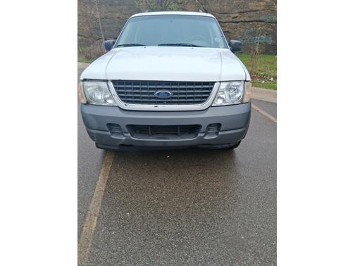 2002 Ford Explorer XLS