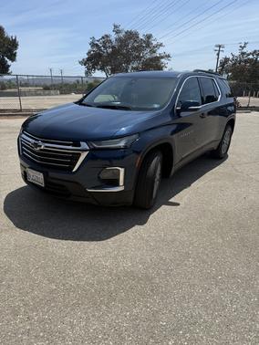 Blue 2023 Chevrolet Traverse LT Cloth