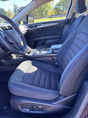 Brown 2019 Ford Fusion Hybrid SE