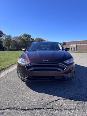 Brown 2019 Ford Fusion Hybrid SE