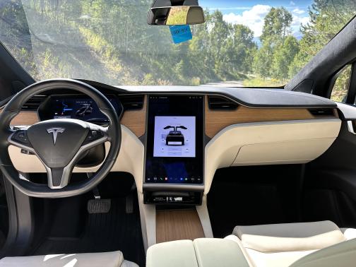 2021 Tesla Model X Long Range Plus