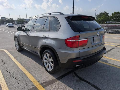 Gray 2008 BMW X5 4.8i