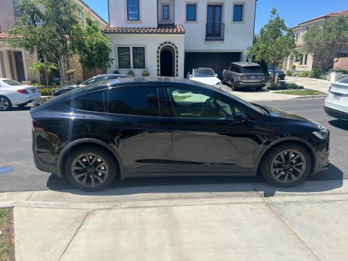 2023 Tesla Model X Base