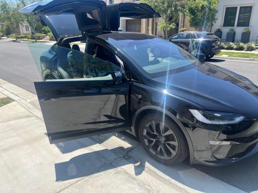 2023 Tesla Model X Base