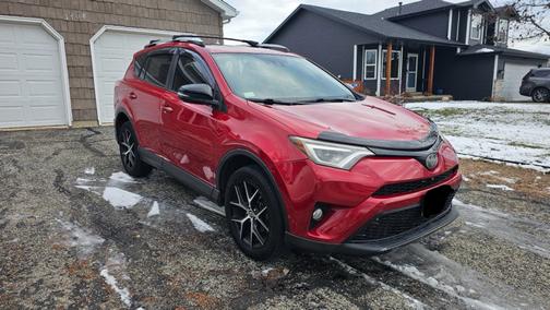 2016 Toyota RAV4 SE