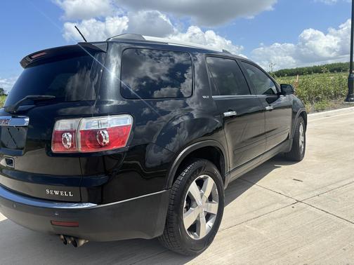 2011 GMC Acadia SLT-1